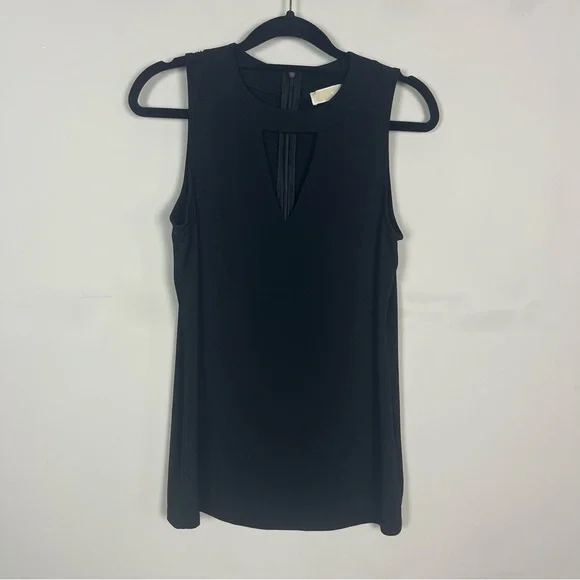 MICHAEL MICHAEL KORS SLEEVELESS CUT OUT TOP IN BLACK SIZE SMALL - Picture 5 of 10